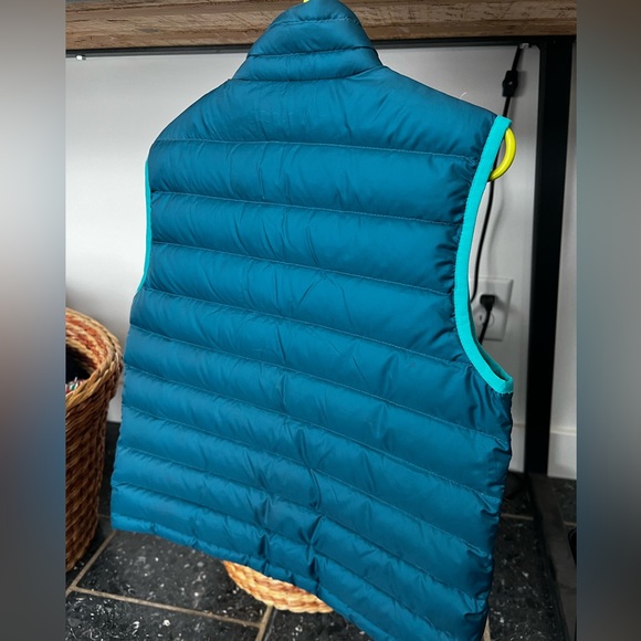 Patagonia Puffy Vest , unisex 7-8. NWOT - Picture 3 of 3